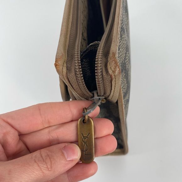 Yves Saint Laurent Clutch - Picture 9 of 10